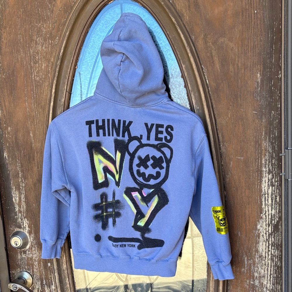 Zara Graffiti hoodie! 11/12